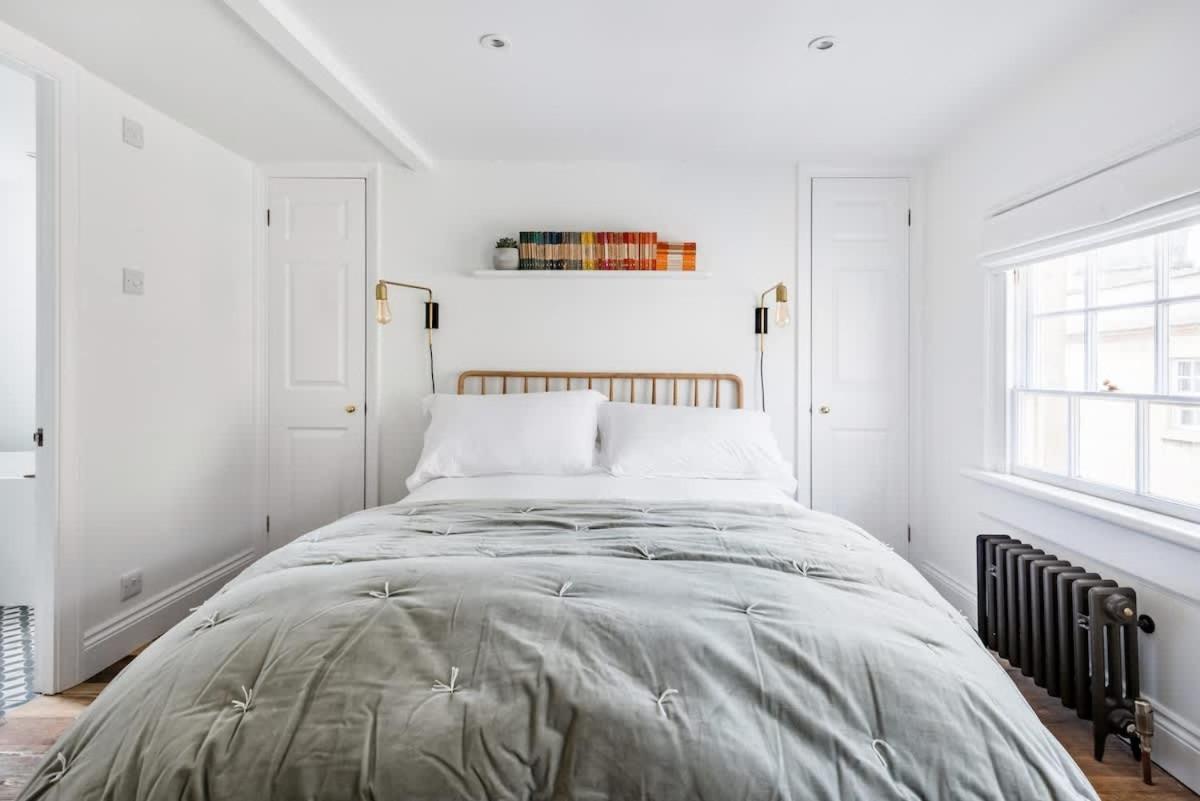 באת' Central Georgian Townhouse With Free Parking מראה חיצוני תמונה